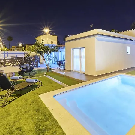Cubo's Cozy & Modern Sol De Malaga