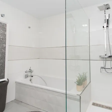 Cubo's Cozy & Modern Sol De Villa Malaga